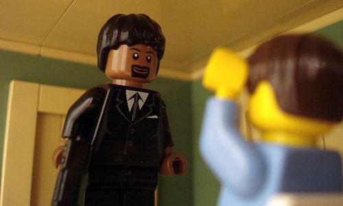 http://media.topito.com/wp-content/uploads/1970/01/film_lego015.jpg