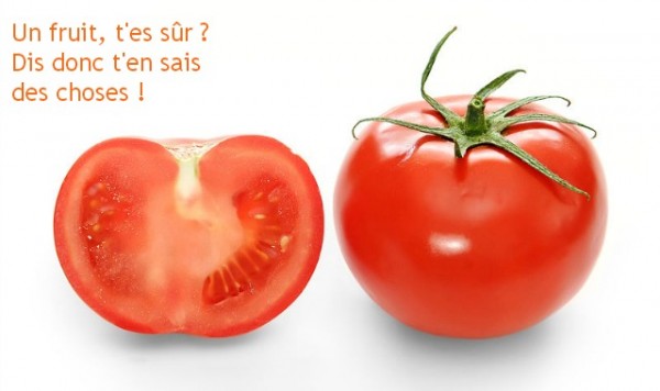 Bright_red_tomato_and_cross_section02