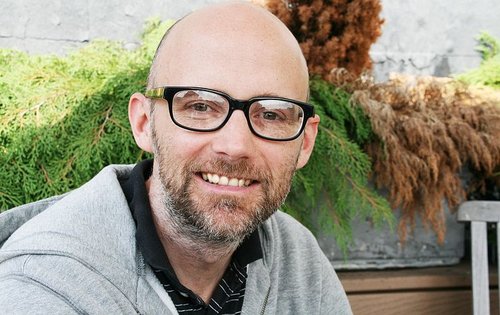 800px-Moby_2