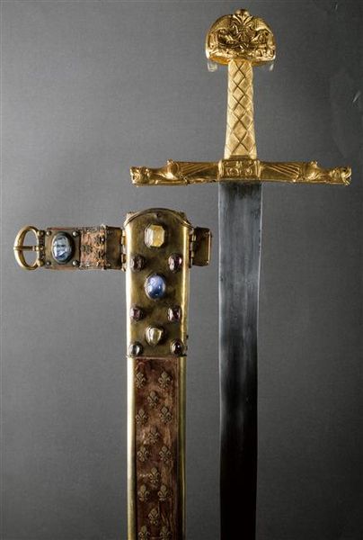 Joyeuse, épée personnelle de Charlemagne_resultat