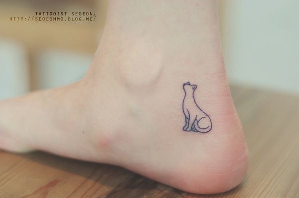 minimalistic-feminine-discreet-tattoo-seoeon-29_resultat