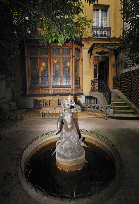 maison-hantee-paris