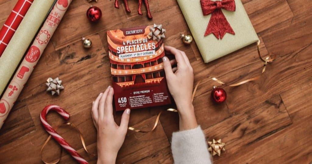 Top 50+ idées cadeaux pour couple Topito