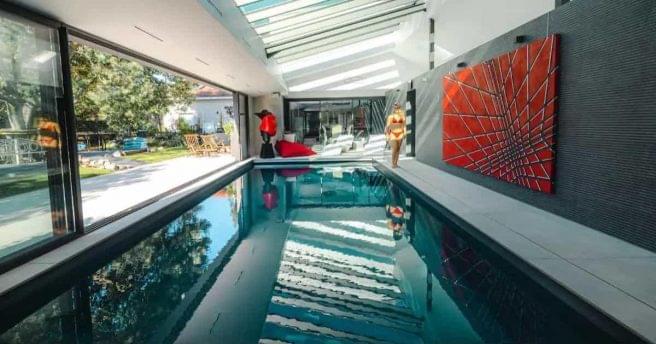 Airbnb piscine interieure la baule